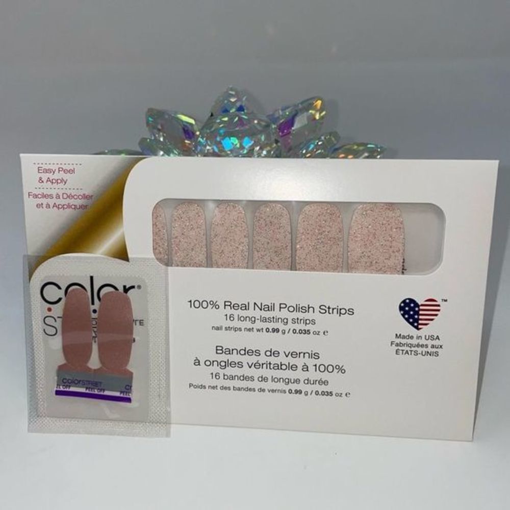 Color Street | Wannabe a sweet glittery pink on a clear base, nail strips - Picture 3 of 14